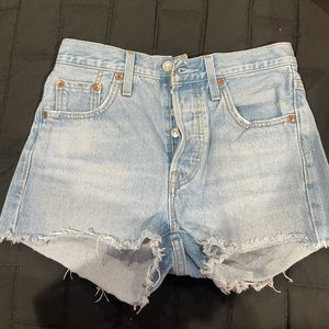 Levi’s 501 Jean shorts